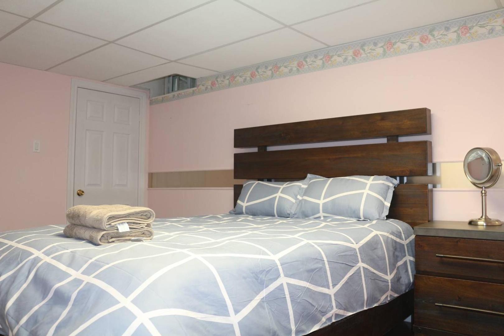 Quiet And Comfortable Homestay Оквилль Номер фото